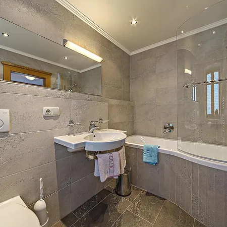 Hotel Sportpension S\u00f6lden *