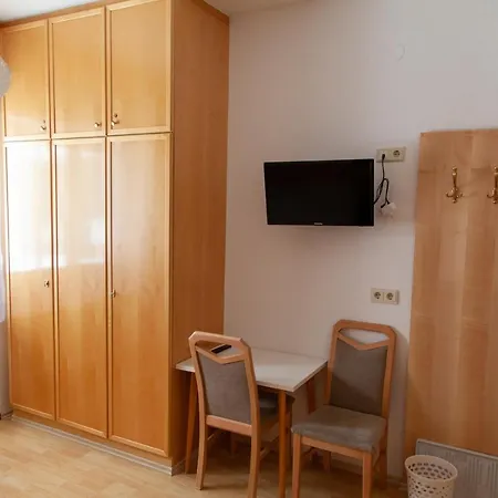Отель Sportpension *